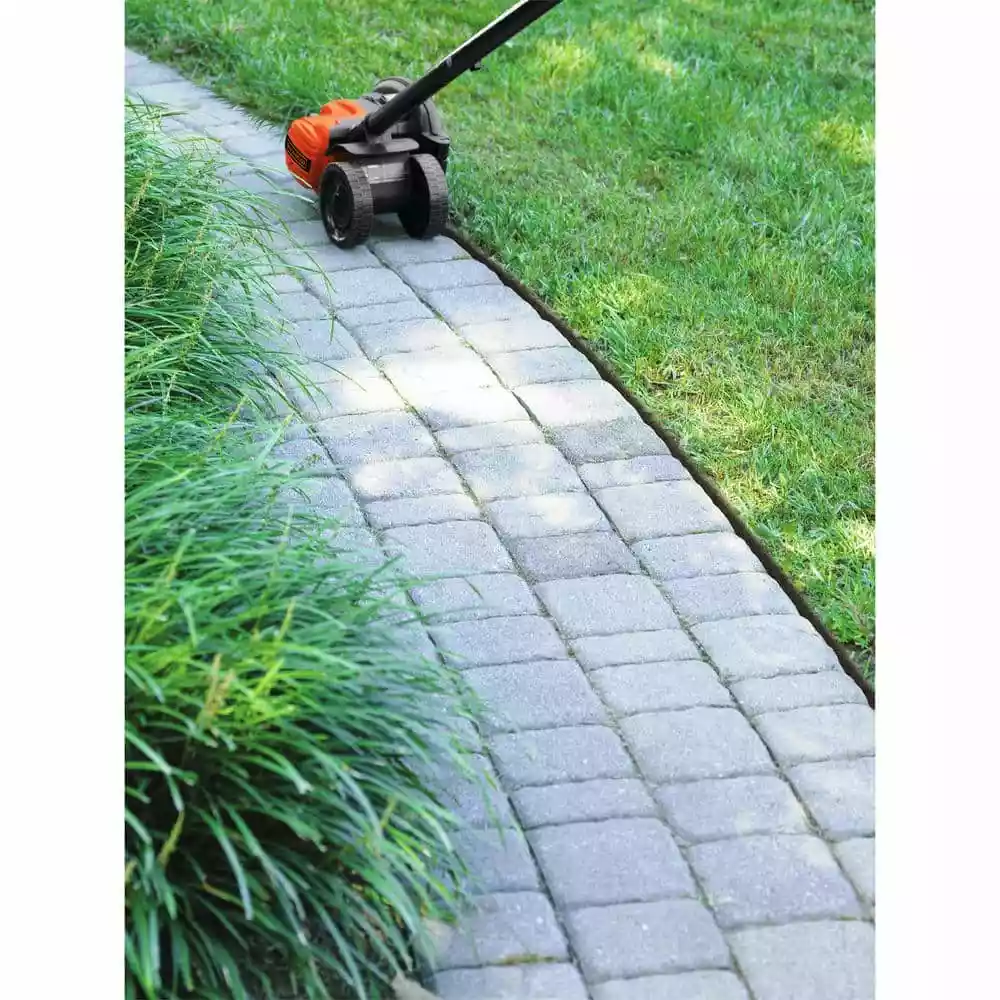 BLACK+DECKER 12 Amp Corded Electric 2-in-1 Lawn Edger & Trencher - Image 5
