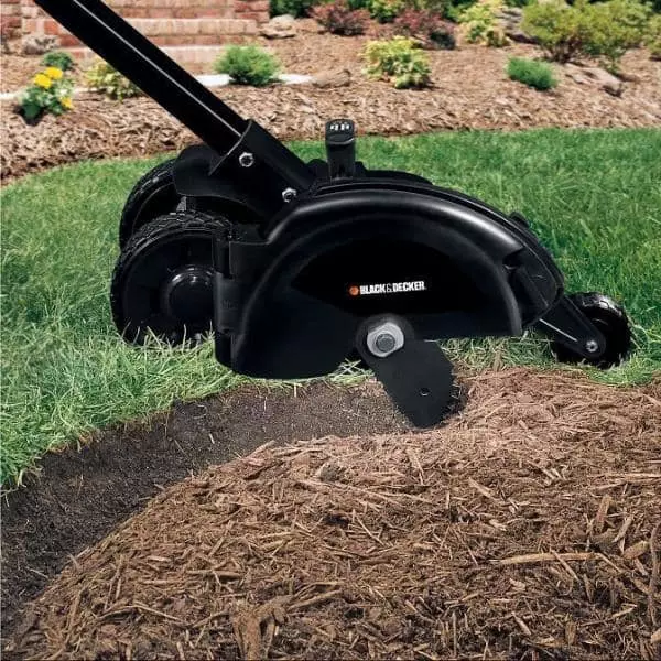 BLACK+DECKER 12 Amp Corded Electric 2-in-1 Lawn Edger & Trencher - Image 3