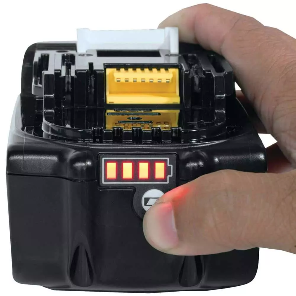 Makita 18V LXT Lithium-Ion High Capacity Battery Pack 3.0Ah with Fuel Gauge - Image 3