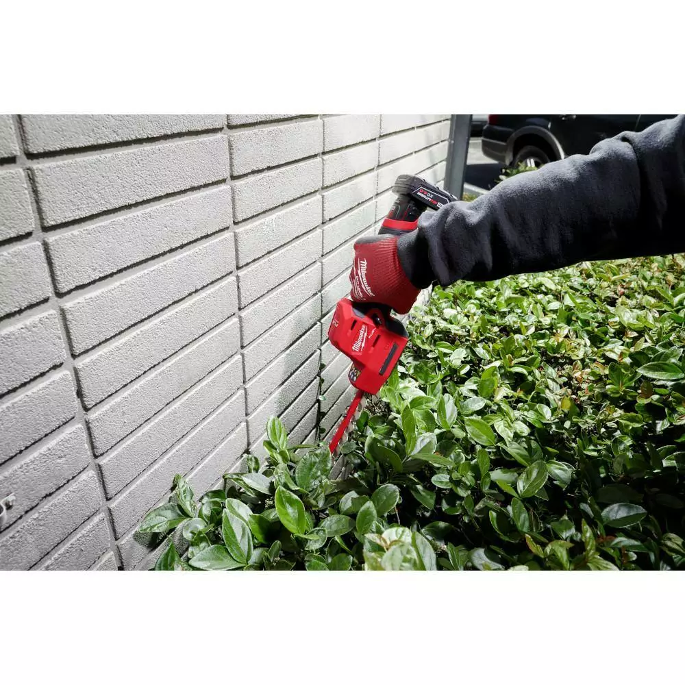 Milwaukee M12 FUEL 8 in. 12V Lithium-Ion Brushless Cordless Hedge Trimmer Kit with M18 FUEL 24 in. Hedge Trimmer (2-Tool) - Image 10