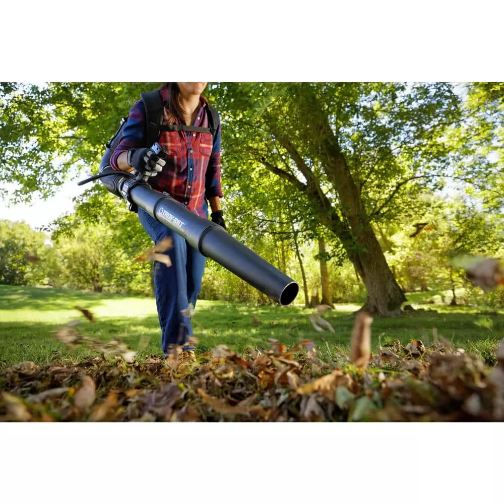 Troy-Bilt 220 MPH 600 CFM 51 cc Full Crank 2-Cycle Gas Backpack Leaf Blower with Tube Mounted Controls - Image 7